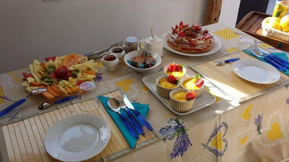 B&B Pietre Antiche Vezzi Portio Kültér fotó